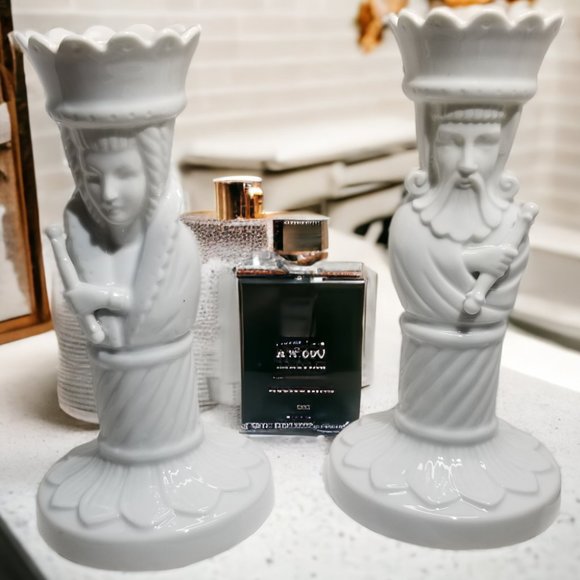 King & Queen Tappered Candle Holder Swiss Set Colum Sculpture White Porcelain - Picture 14 of 14